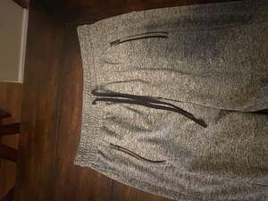 Athleta Jogger Pants Size M Gray Zip Pockets Drawstring
